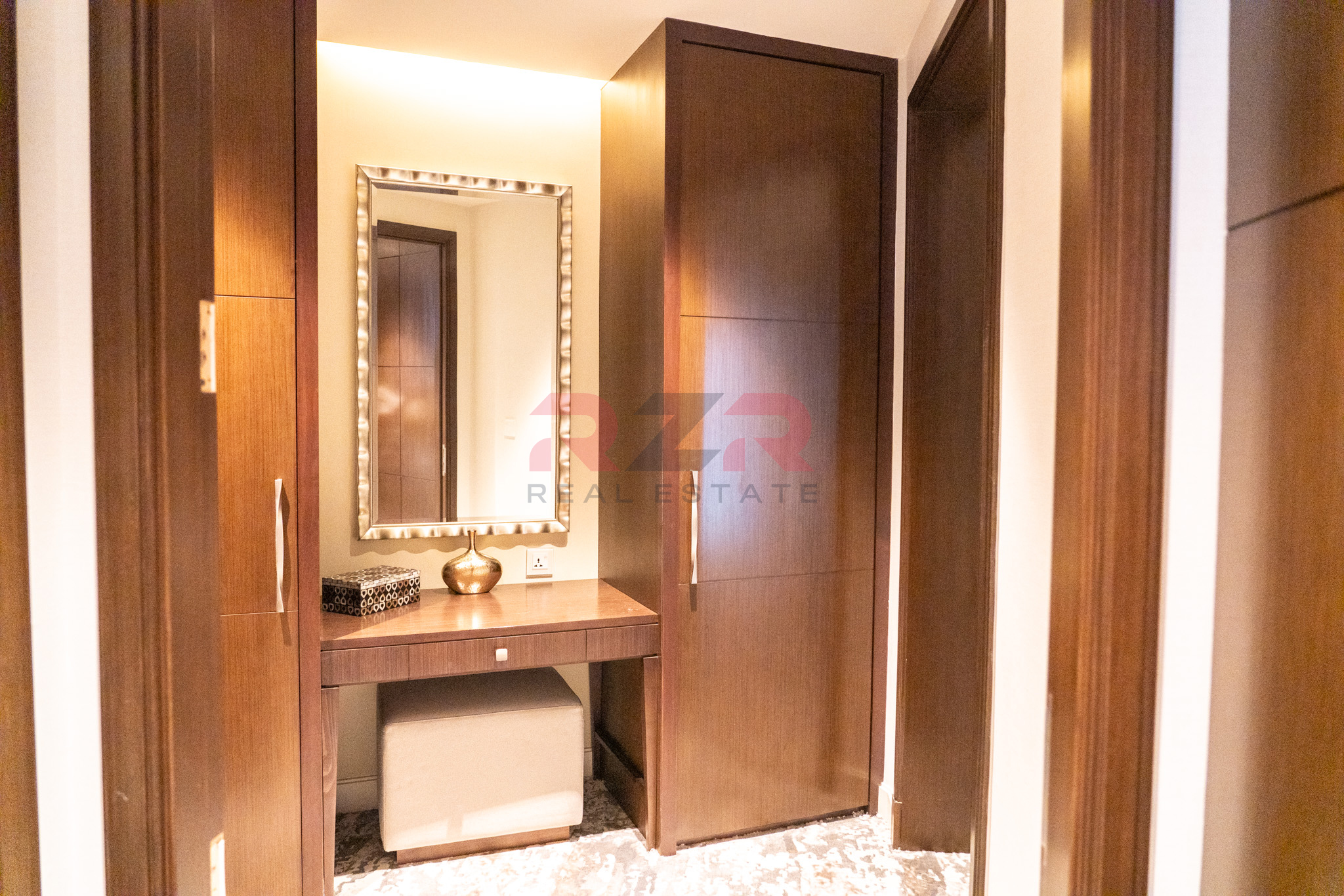 Furnished Apartment High Floor-Full Burj and Fountain view